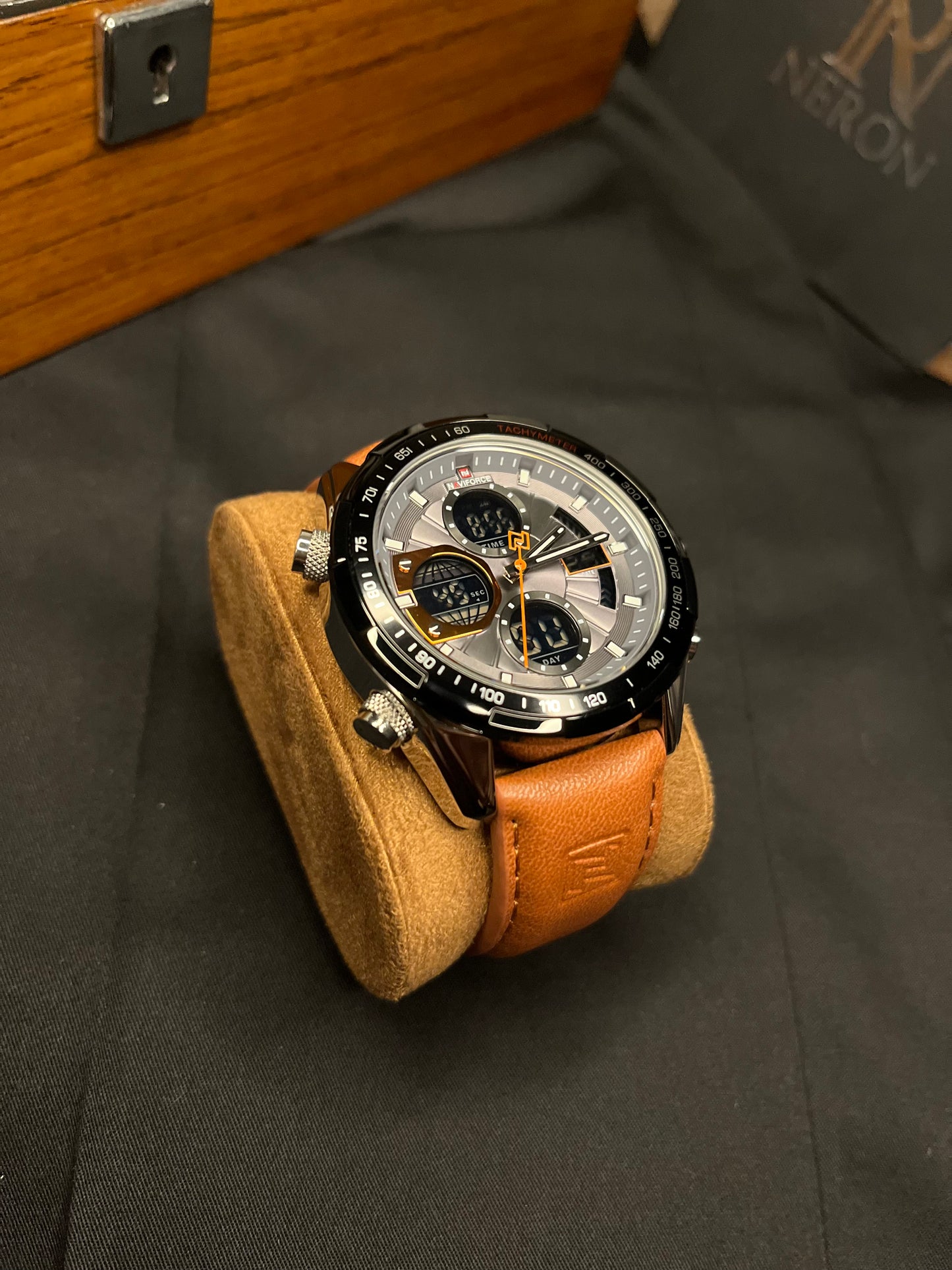 Reloj Naviforce Digital Marrón